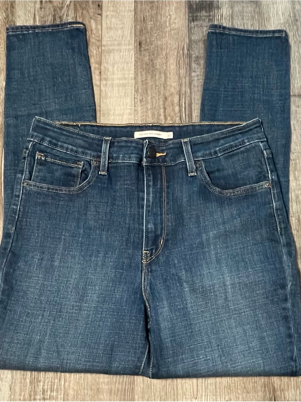 Levi’s 721 High-Rise Women's Dark Blue Jeans 32 - Picture 1 of 4